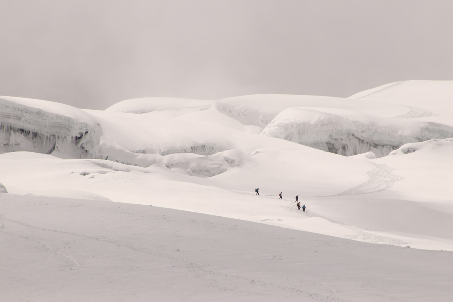 DE LA CUMBRE A CASA. VOLCÁN COTOPAXI – ECUADOR, 2021.